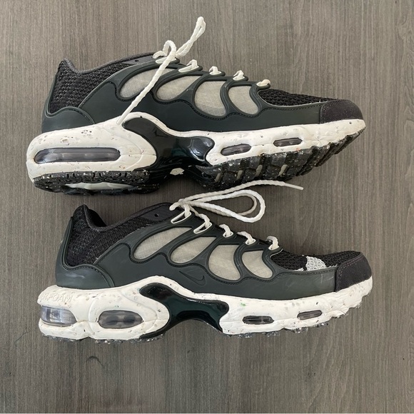 Nike Air Max Terrascape Plus size 10.5 black gray white sneakers shoes - Picture 14 of 14